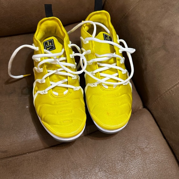 Size8- Nike Air VaporMax Plus Sunshine Yellow - Picture 6 of 6